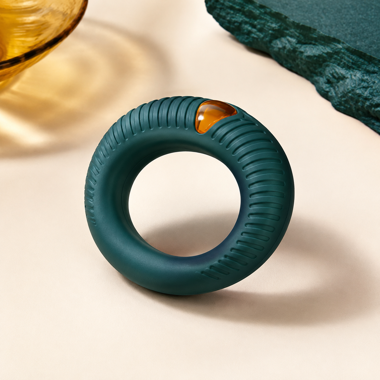 Soft stretch TPE rings with a controlled, repeatable feel.